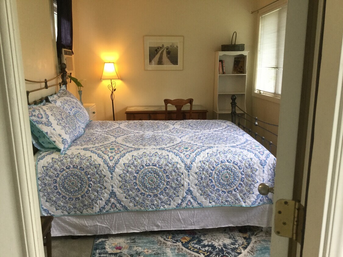 Bedroom - 11 Marin St