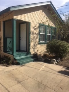 Foto principal - 1 bedroom cottage for rent (plus detached ...