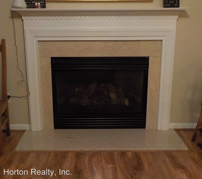 Building Photo - 43935 Willow Leaf Way