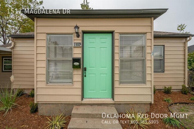 Building Photo - 1517 Magdalena Dr