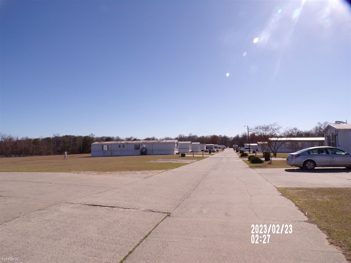 Building Photo - 3 br, 2 bath Mobile Home - Cactus Lakes Mo...