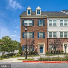 Building Photo - 7588 Warburg Way