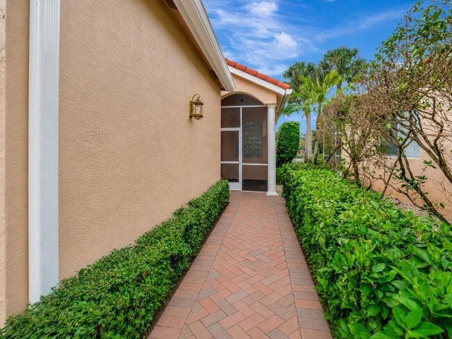Foto del edificio - 11081 Springbrook Cir