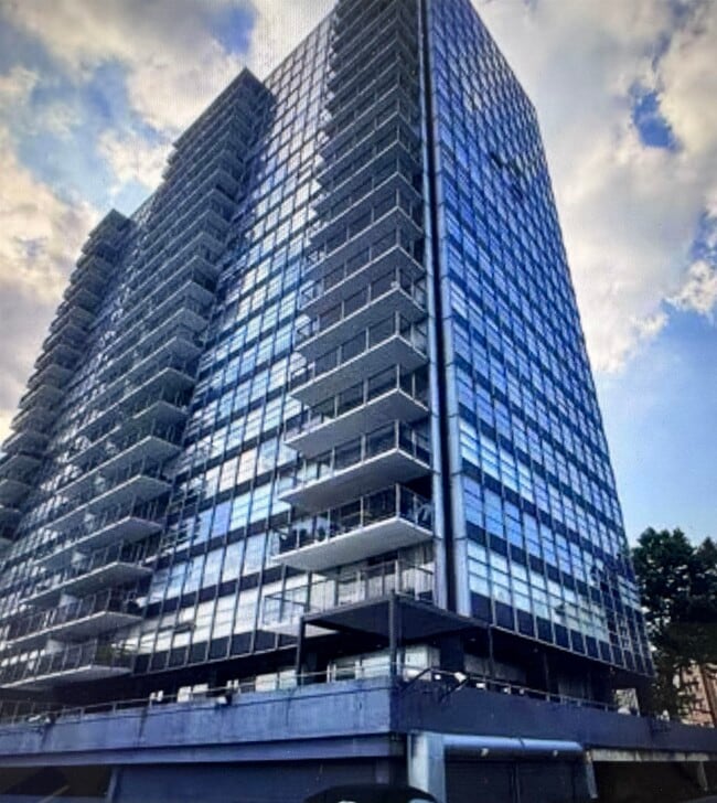 Building Photo - 6050 JFK Blvd E