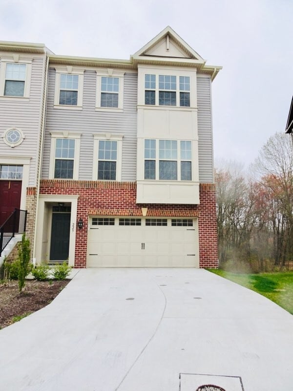 Building Photo - 225 Mill Crossing Ct