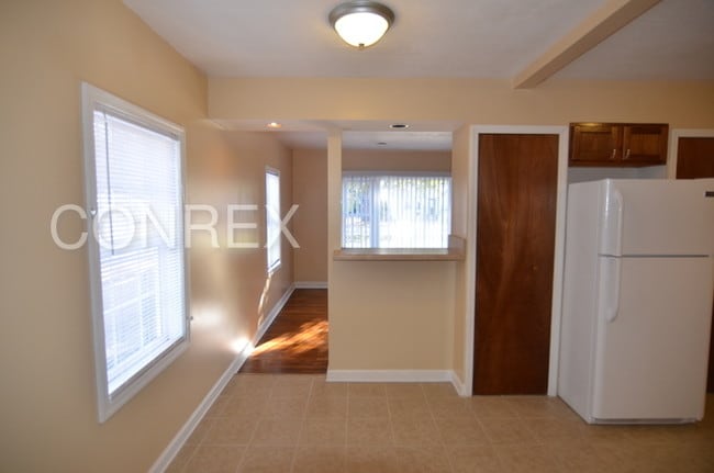 Building Photo - 2210 Killebrew Ave