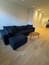 Building Photo - 53 W 82 St