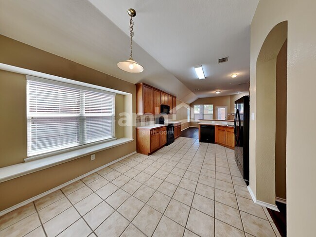 Foto del edificio - 9613 Glenshee Dr