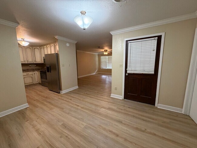 Foto del edificio - 4 bed/3 bath house in Tupelo