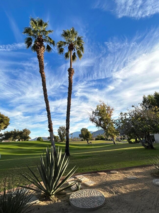 Building Photo - 35064 Mission Hills Dr