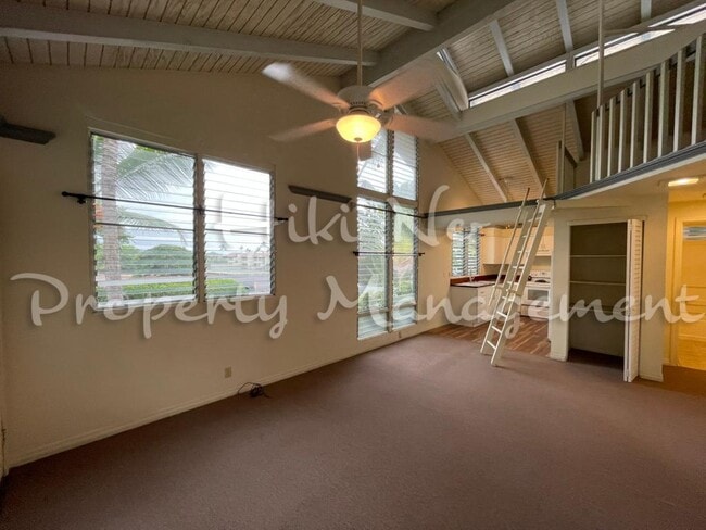 Building Photo - 76-133 Royal Poinciana Dr