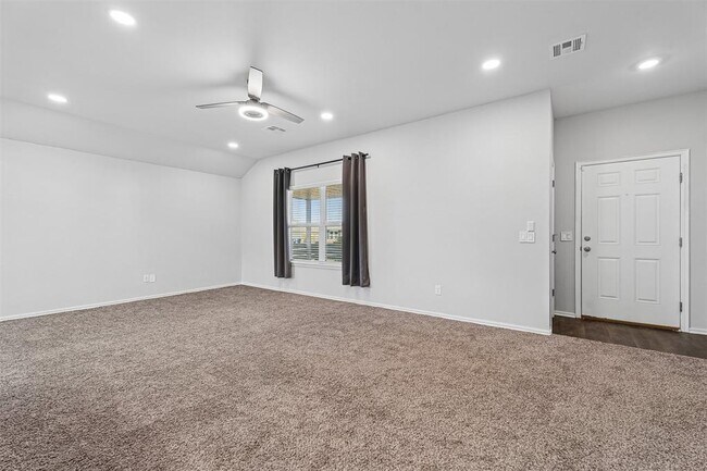Foto del edificio - 933 S Blackjack Ln