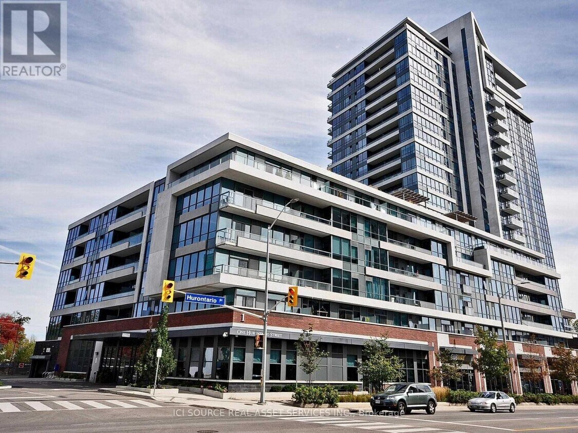 Photo principale - 1-211 Hurontario St
