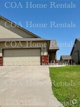 Building Photo - 12710 Willowgreen Cir