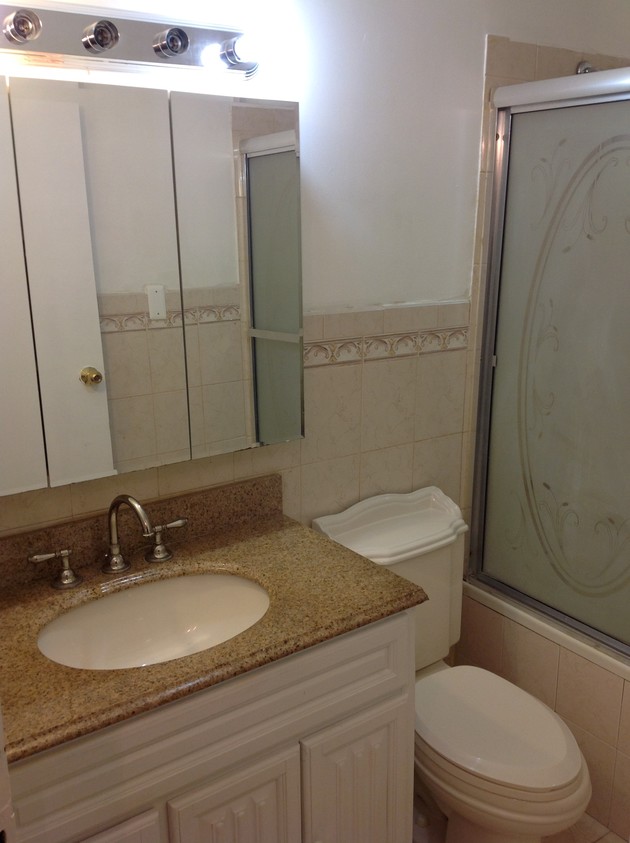 Foto principal - 1216 Bergen Ave
