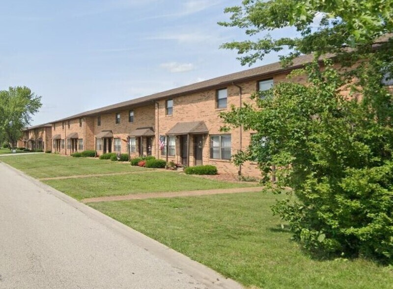 1034 Belle Valley Dr, Belleville, IL 62220 Condo for Rent in