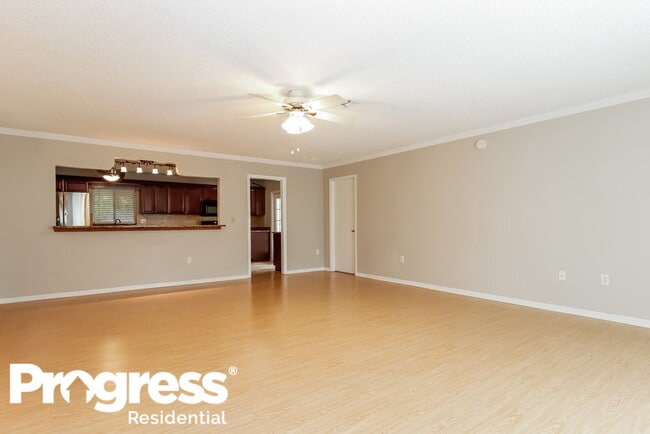Building Photo - 4726 Whitetail Ln