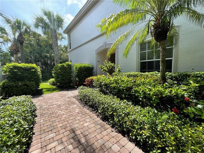 Foto del edificio - 17490 Old Harmony Dr