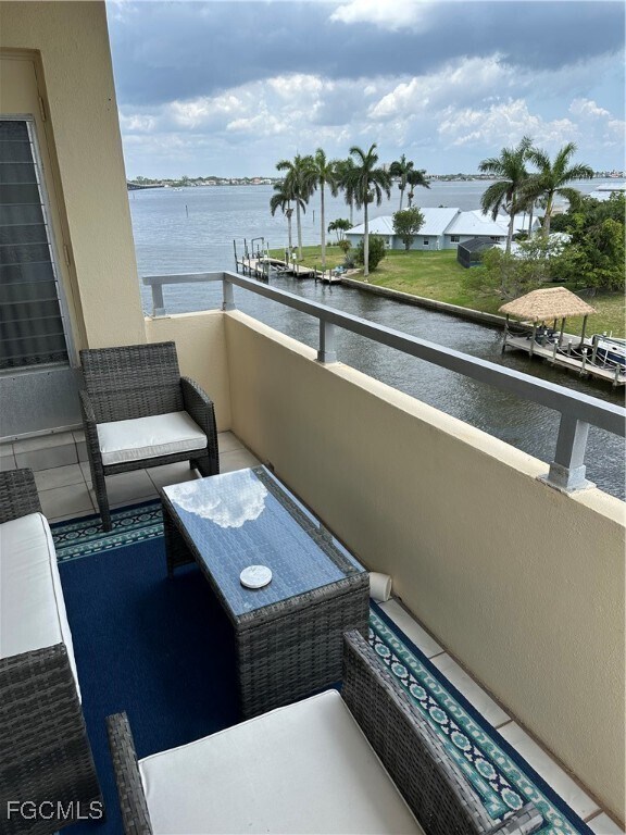 Foto del edificio - 1766 Cape Coral Pkwy E