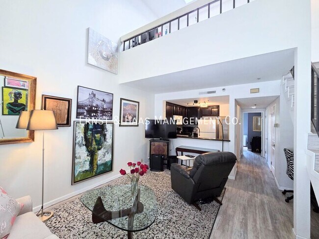 Foto del edificio - 730 W 4th St