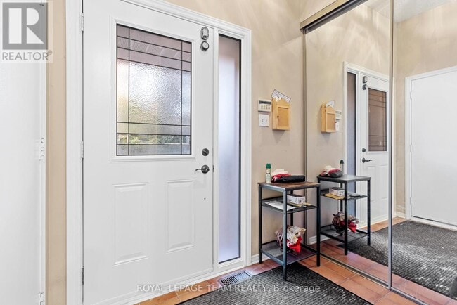 Building Photo - 109 Stonebriar Dr