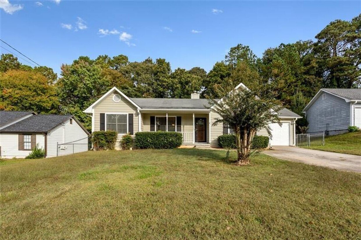 Foto principal - Ranch style home