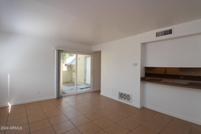 Foto del edificio - 1464 N 54th Ave