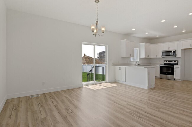 Foto del edificio - Incredible Home for Rent in Eagle Mountain...