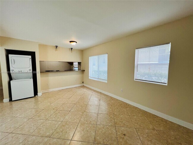 Foto del edificio - 950 Bay Dr