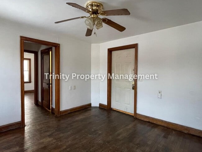 Foto del edificio - 649 Birch St