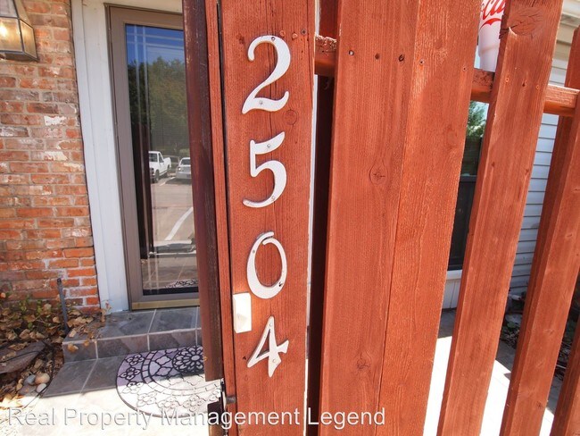 Foto del edificio - 1 br, 1 bath House - 2504 Shady Ridge dr