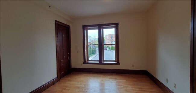 Foto del edificio - 750 South Ave