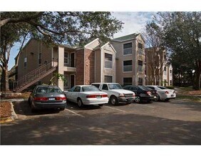 Building Photo - 5112 Park Central Dr