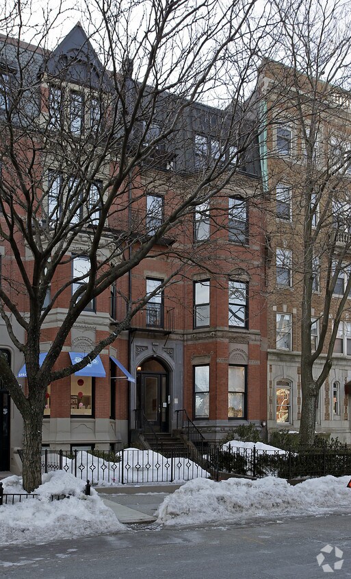 Building Photo - 280 Newbury St