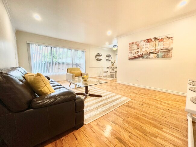 Building Photo - 8436 Blackburn Ave