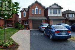 Building Photo - 160 White Pine Crescent