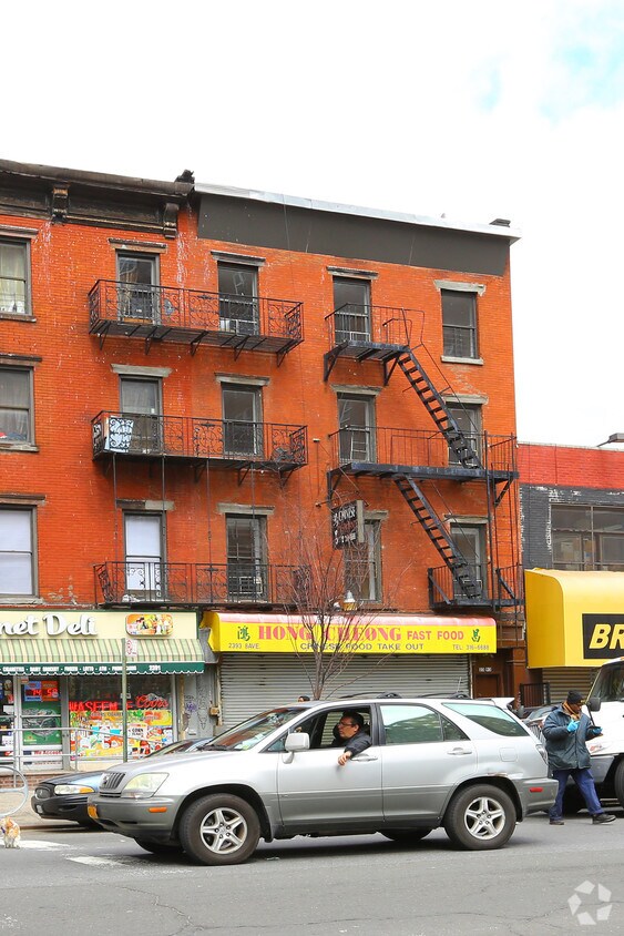 Primary Photo - 2393 Frederick Douglass Blvd