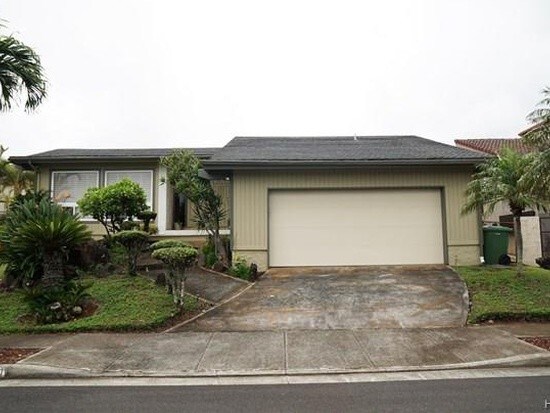 Building Photo - 1060 Kaumoku St