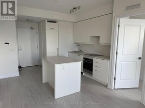 Building Photo - 30 Elm Dr W