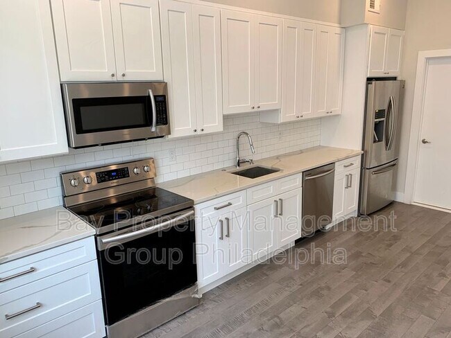 Foto del edificio - 1423 N Franklin St