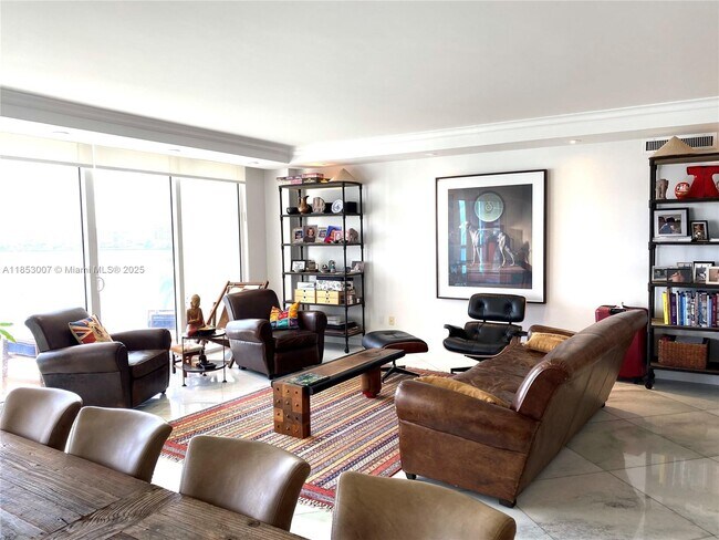 Foto del edificio - 2600 Island Blvd