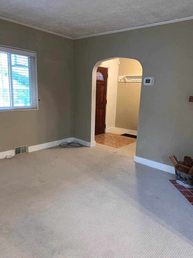 Building Photo - 2439 Perry St