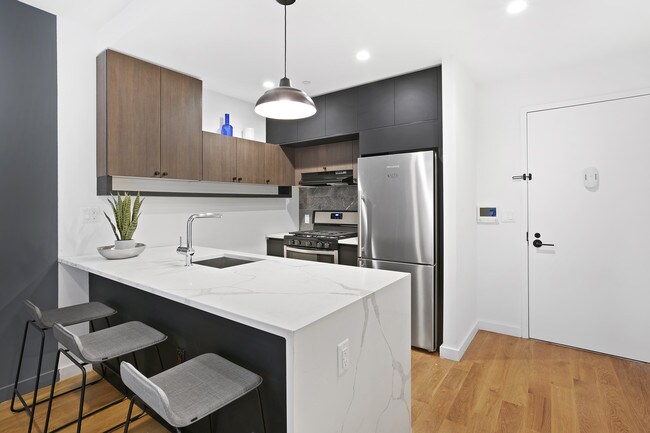 Foto del edificio - 25 E 19th St