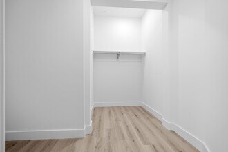 Building Photo - Baypark Bayonne