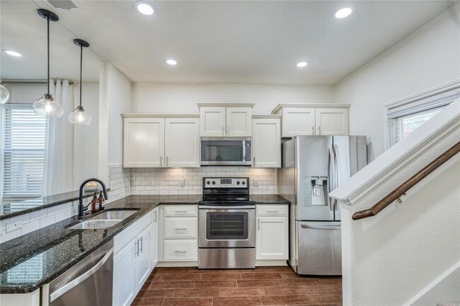 Foto del edificio - 5817 Loblolly Ln