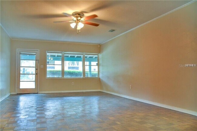 Building Photo - 2303 S Clewis Ct
