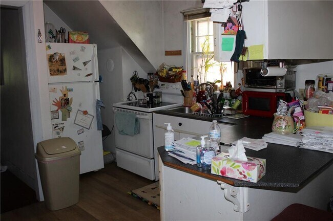 Foto del edificio - 8 Spring St