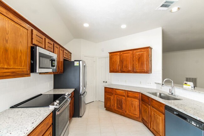 Foto del edificio - 13827 Aspen Knoll Ct