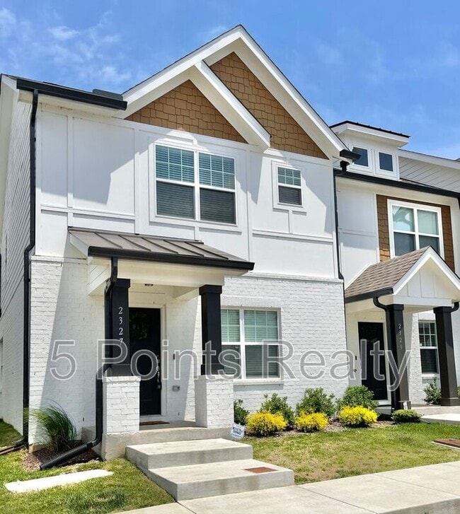 Foto del edificio - 2327 Patrick Ave