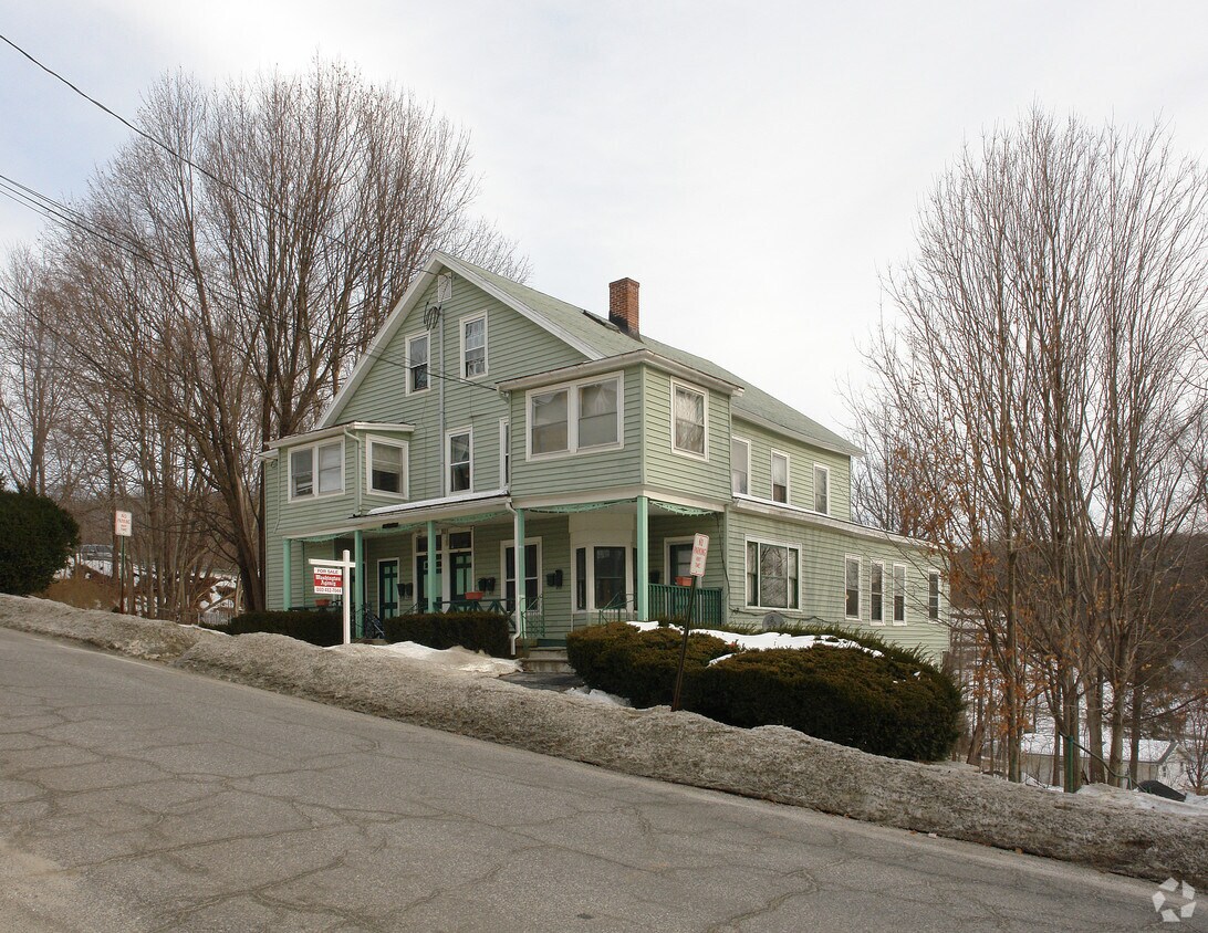 Primary Photo - 98-102 Spencer St